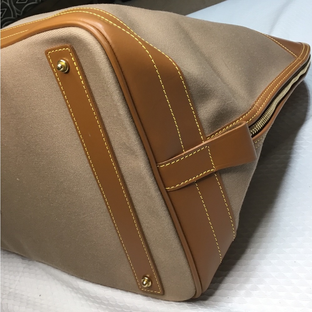 Dooney & Bourke oversized tote - Picture 11 of 14